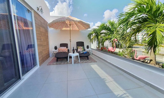 Puerto Juarez House | Central location