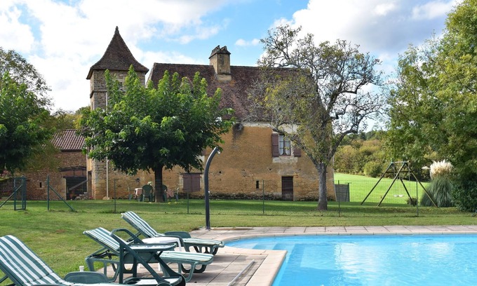 Montcabrier House | Central Stay in Kamenz