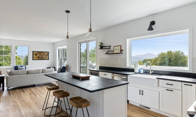 Waterbury Center House | Centrally Located w/easy access to Stowe and MRV