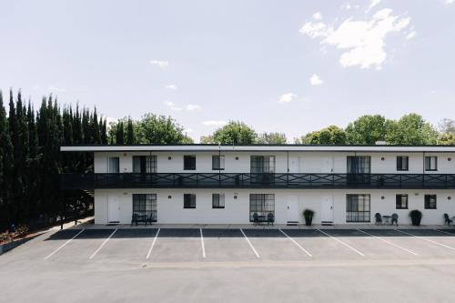 Wagga Wagga Hotel | Centralpoint Motel