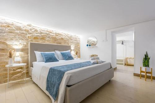 Sciacca Historic Centre House | Centro Storico Sciacca - Casa Di Pisa Cortile Termine