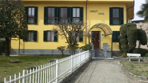 Vercelli Hotel | CerrutiHotel