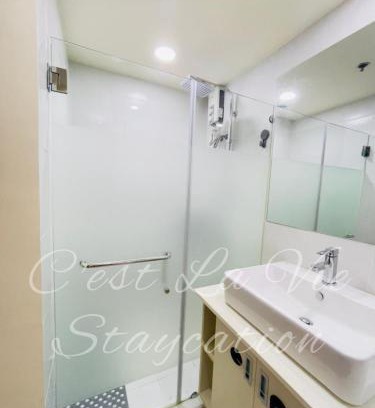 A. Bonifacio House | Cest La Vie Staycation