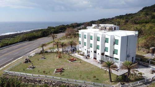Eluan Bed & Breakfast | Cest La Vie