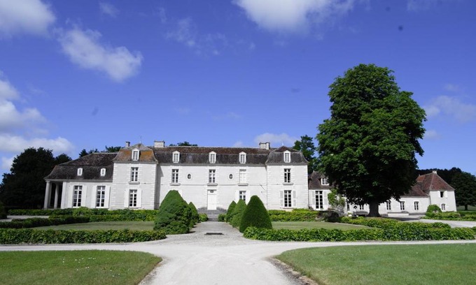 Villemorien House | Château de Villemorien
