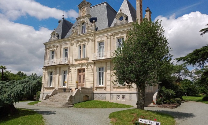 Beaulieu-sur-Layon Other | Château du Breuil