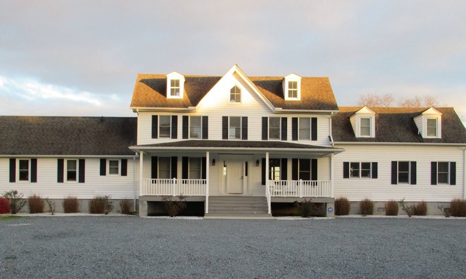 Cambridge House | CH Waterfront Home w/Dock, Pool, Sandy Beach, Kayaks, 5BR/3.5BA Sleeps up to 16