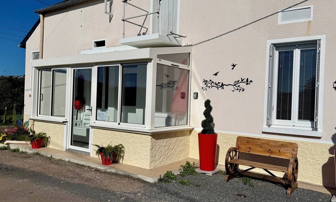 Chateau-Chinon House | CHAINTRE LA FERME