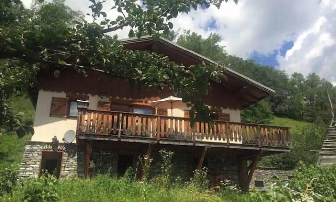Bourg-Saint-Maurice Ski Chalet | Chalet 150m2, 2 terraces, barbecue, panoramic view 7 min from Bourg St Mce