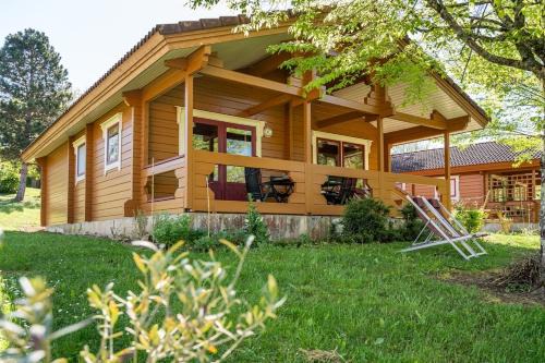 Mauroux Ski Chalet | Chalet 16 pâquerette