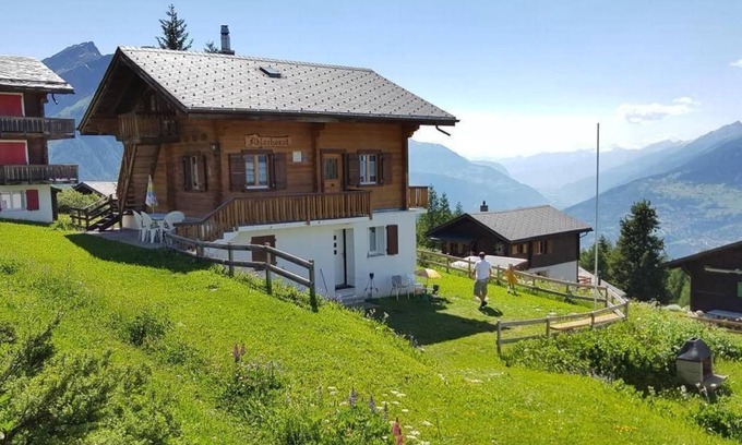 Rosswald Apartment | Chalet Adlerhorst ground floor 3.5 room flat