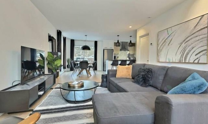 Pont-Rouge Ski Chalet | Chalet Athena, Spa, saunas, pools, Pont-Rouge