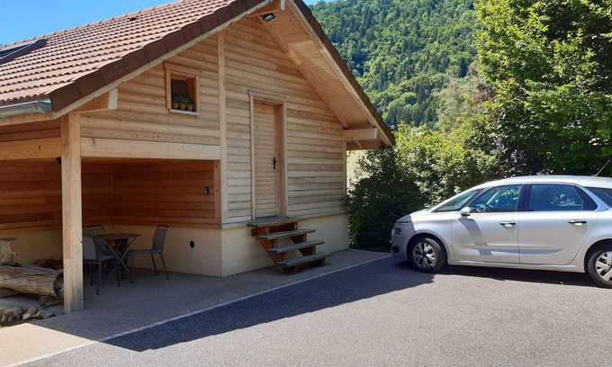 Dingy-Saint-Clair Ski Chalet | Chalet between lake and mountains with view and garden