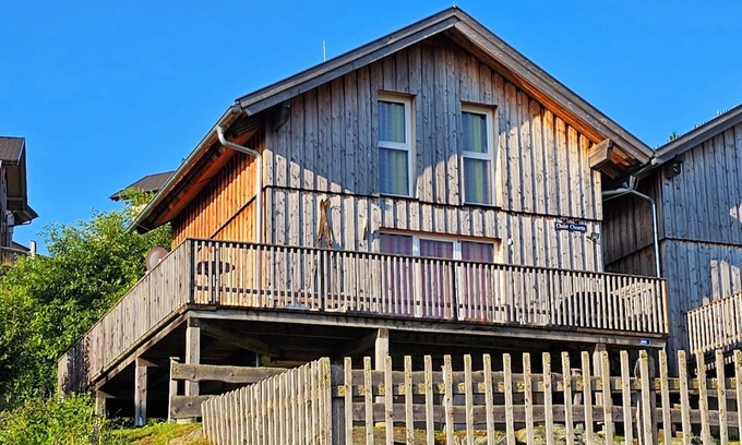 Bad Sankt Leonhard im Lavanttal Ski Chalet | CHALET CHESETTA Mountain hut at 1600m Sauna, outdoor whirlpool and balcony/terrace.