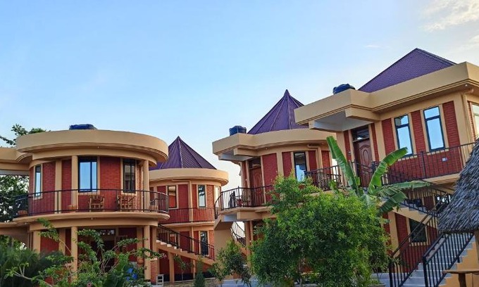 Bagamoyo Hotel | Chalet D Cottages
