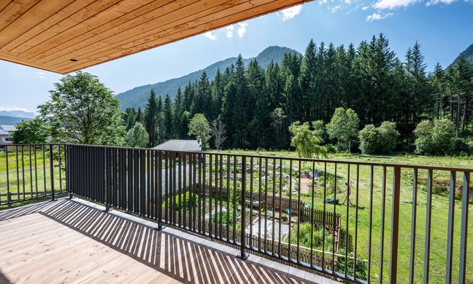 Prateria Ski Chalet | Chalet "Dolomites Villa Anita" with Mountain View, Private Terrace & Wi-Fi