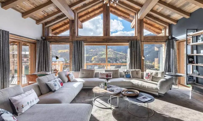 Saint-Martin-de-Belleville Apartment | Chalet Du Col De La Lune - 268m2 apartment with exceptional amenities in St Martin de Belleville