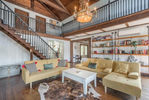 Saint Zenon Ski Chalet | Chalet El Zenote , Spa & rivière