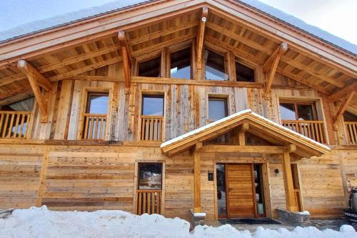 La Clusaz Ski Chalet | Chalet Enigma - La Clusaz