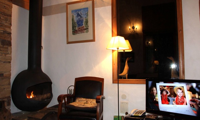 Les Bossons Ski Chalet | Chalet Essendilène: breathtaking view of the Aiguille du Midi