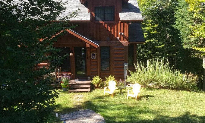 Lac Superieur Village Ski Chalet | Chalet F116 Mont-Tremblant Nord