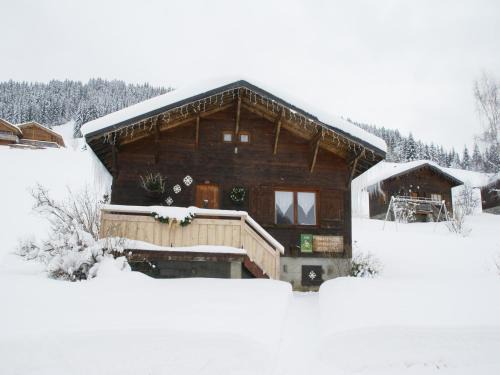 Notre-Dame-de-Bellecombe Ski Chalet | Chalet in Notre-Dame near Ski Lift