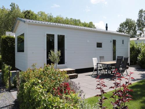 Tzummarum House | Chalet in Friesland near Wadden Sea & Franeker