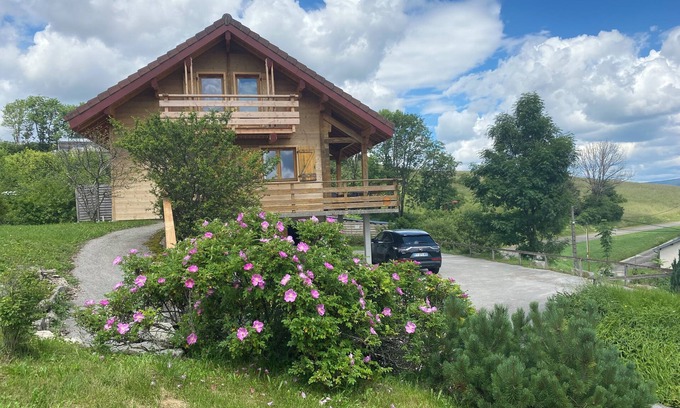 Prenovel Ski Chalet | CHALET in PRENOVEL in the Haut-Jura, 5 bedrooms, sleeps 10