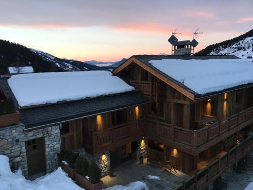 Meribel-Mottaret Apartment | Chalet La Grande Ourse Meribel - superior duplex apartment