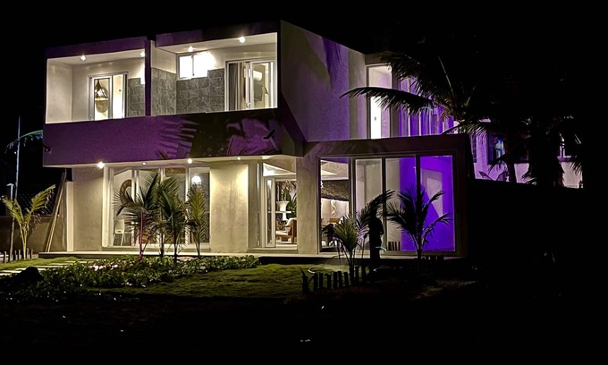 Monterrico Ski Chalet | **CHALET LA RIVIERA**