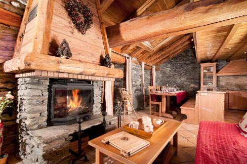 Les Brevieres Ski Chalet | Chalet Les Champs Du Pont - REFUGE 7 Pièces 15 pers. Appartement en chalet - 180m² MAE-6668
