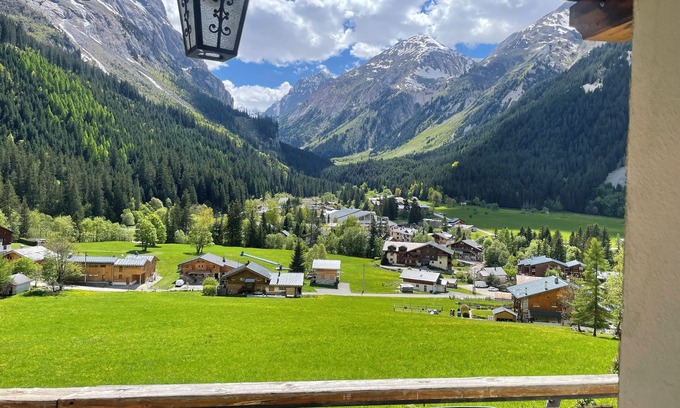 Pralognan-la-Vanoise Ski Chalet | Chalet les Bieux