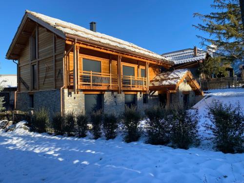 Risoul Ski Chalet | Chalet MAÉ