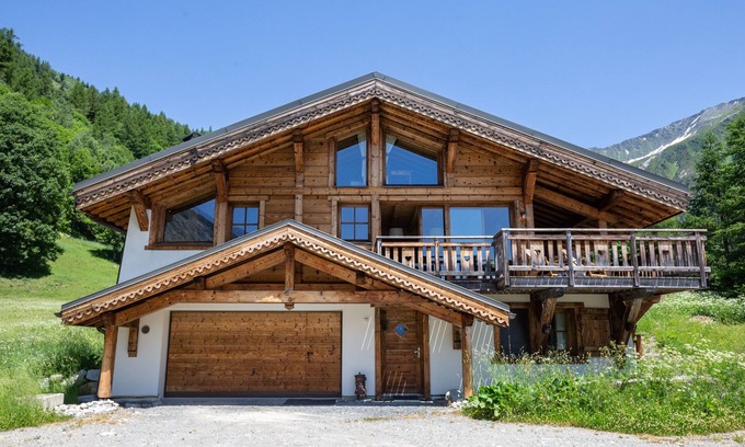 Chamonix-Mont-Blanc Ski Chalet | Chalet Majorette, Le Tour (Argentière), France