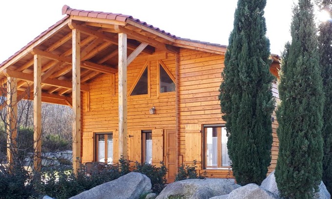 Corneilla-de-Conflent Ski Chalet | Chalet Mont Canigo