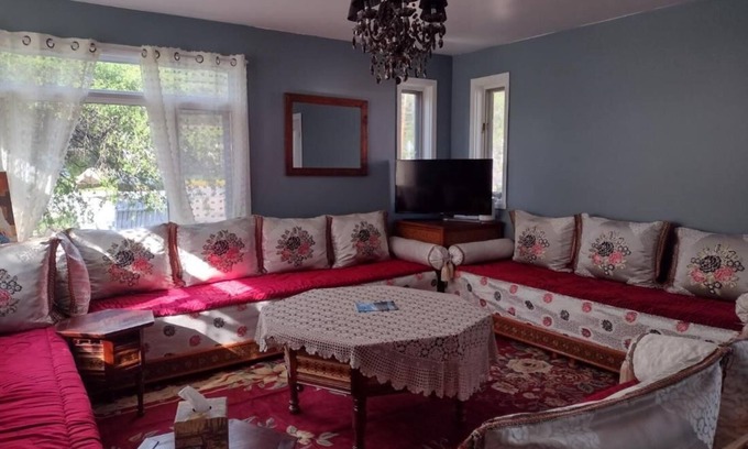 Mauricie Ski Chalet | Chalet newlife007 per famiglia in una posizione molto tranquilla nella regione m