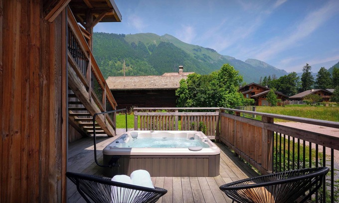 Morzine Ski Chalet | Chalet Plume - Renovated farmhouse,with hot tub and terraces - OVO Network