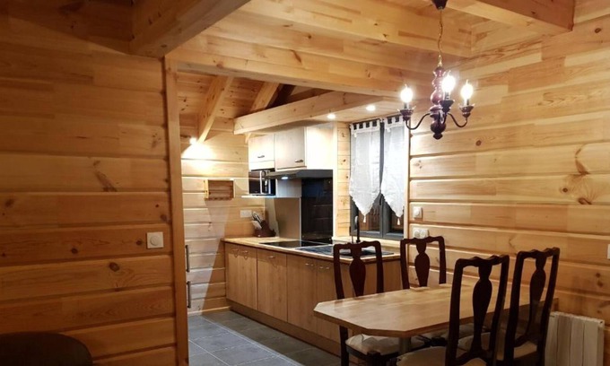Bussang Ski Chalet | Chalet "Refuges des Hauts 4" with Private Terrace & Wi-Fi