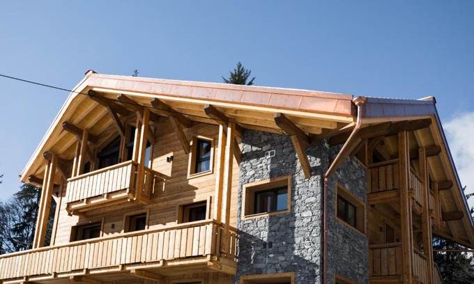 Les Portes du Soleil Bed & Breakfast | Chalet sur les monts Morzine