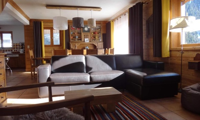 Champagny-en-Vanoise Ski Chalet | Chalet, view village/forest, terrace, balcony, fireplace or stove, parking, tv, 120m²