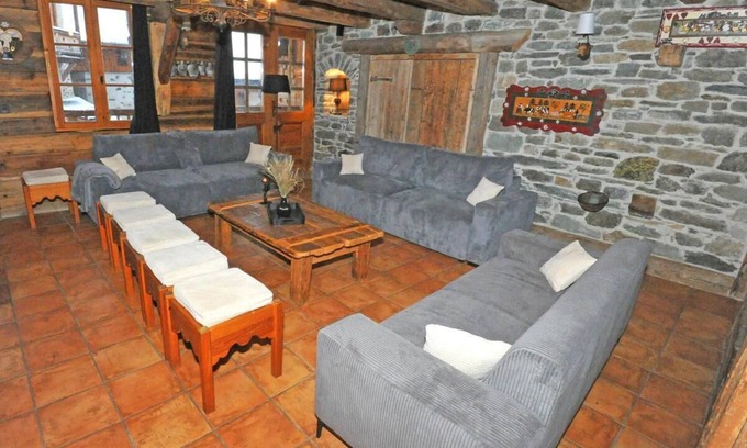 Champagny-en-Vanoise Ski Chalet | Chalet, wifi, sauna, terrace, balcony, parking, tv, 190m², Champagny-en-Vanoise
