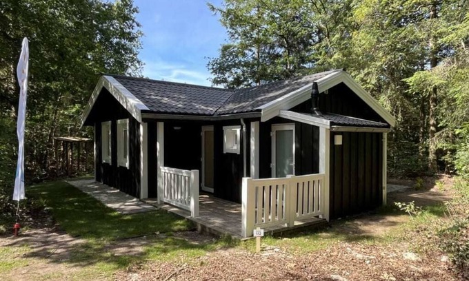 Municipality of Westerveld Ski Chalet | Chalet with 2 bedrooms and a garden