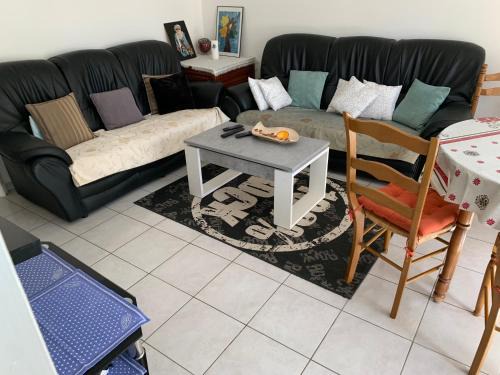 Annemasse Apartment | Chaleureux logement familial jusqu'à 6 personnes