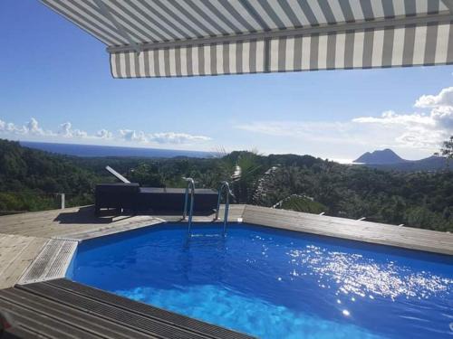 Riviere-Salee Bed & Breakfast | Chambre chez l'habitant avec piscine privative et vue panoramique sur la mer des caraïbes
