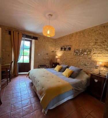 Saint-Avit-Senieur Bed & Breakfast | Chambre d'hôtes La Ferme de la Croix.