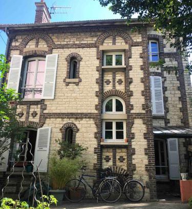Troyes House | Chambres chez l'habitant - maison des années 30