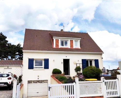 Colleville-Montgomery Bed & Breakfast | Chambres et piscine à Sword Beach-Colleville