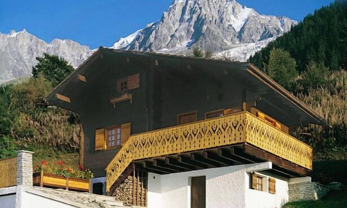 Les Bossons Ski Chalet | Chamonix - Mont Blanc INDEPENDENT QUIET OF 2 TO 6 PEOPLE *