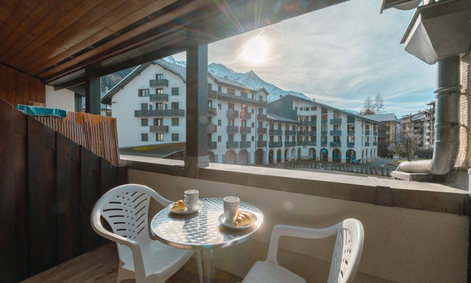 Chamonix City Centre Apartment | Chamonix Sud - Genevrier 104, Chamonix, France