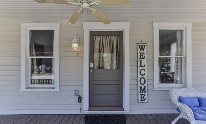 Historic District House | Change in Latitude in Historic New Smyrna